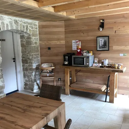 L'hotel Enfonce, D'hotes Отель типа 