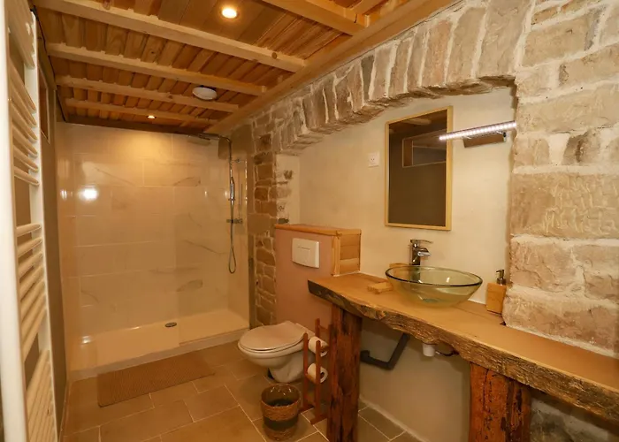 L'hotel Enfonce, D'hotes 3*