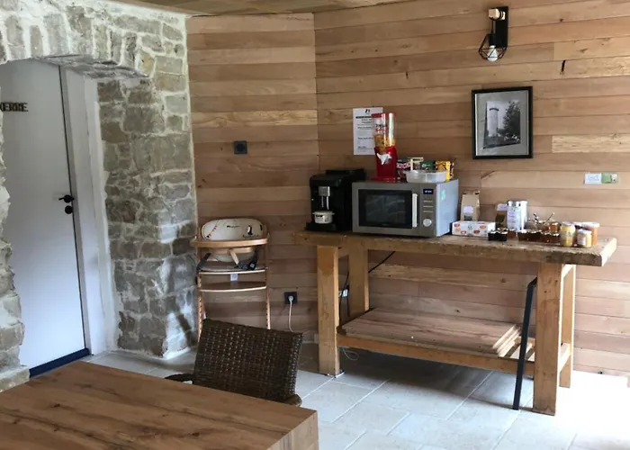 L'hotel Enfonce, D'hotes Bed & Breakfast 3*